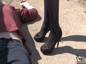 High Heel Trample And Shoes Cleaning For A Young Goddess